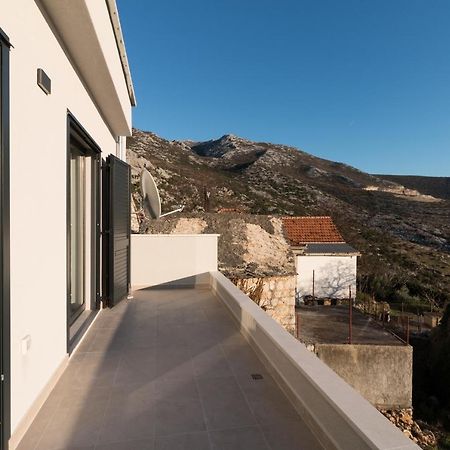 Villa O'Zrna Klis ภายนอก รูปภาพ