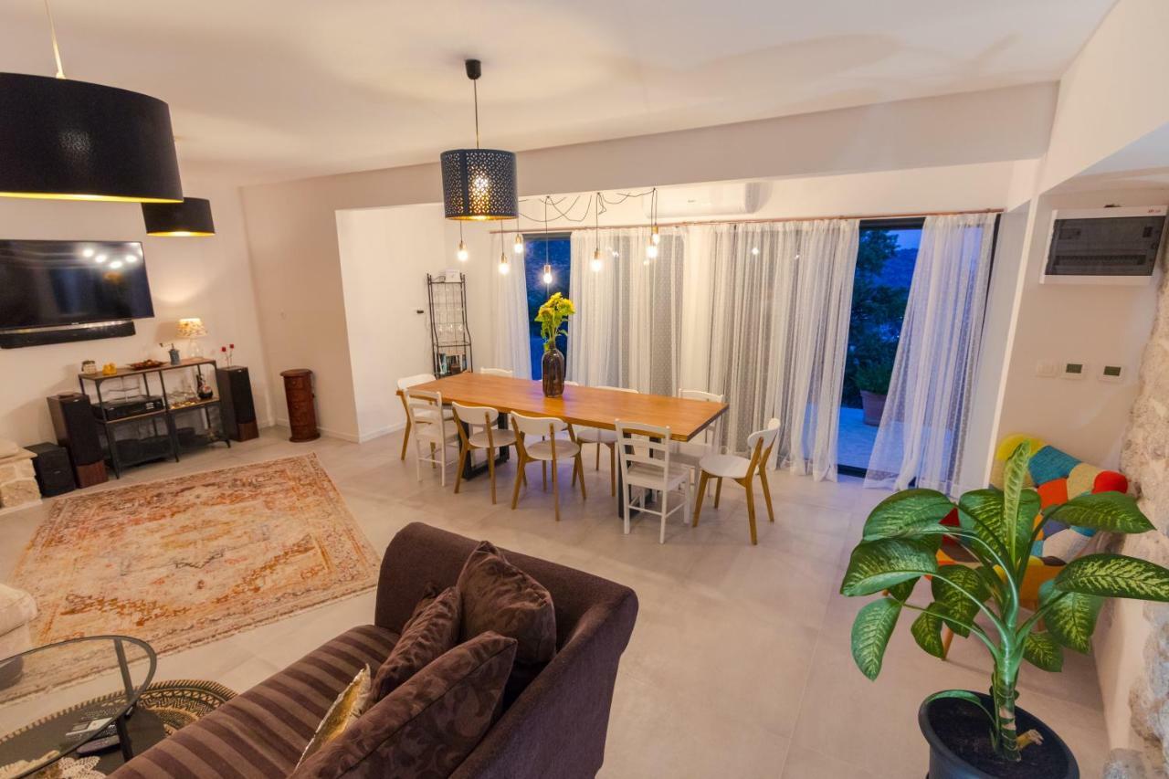 Villa O'Zrna Klis ภายนอก รูปภาพ