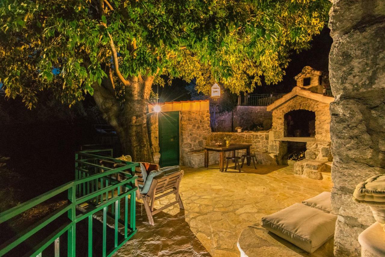 Villa O'Zrna Klis ภายนอก รูปภาพ