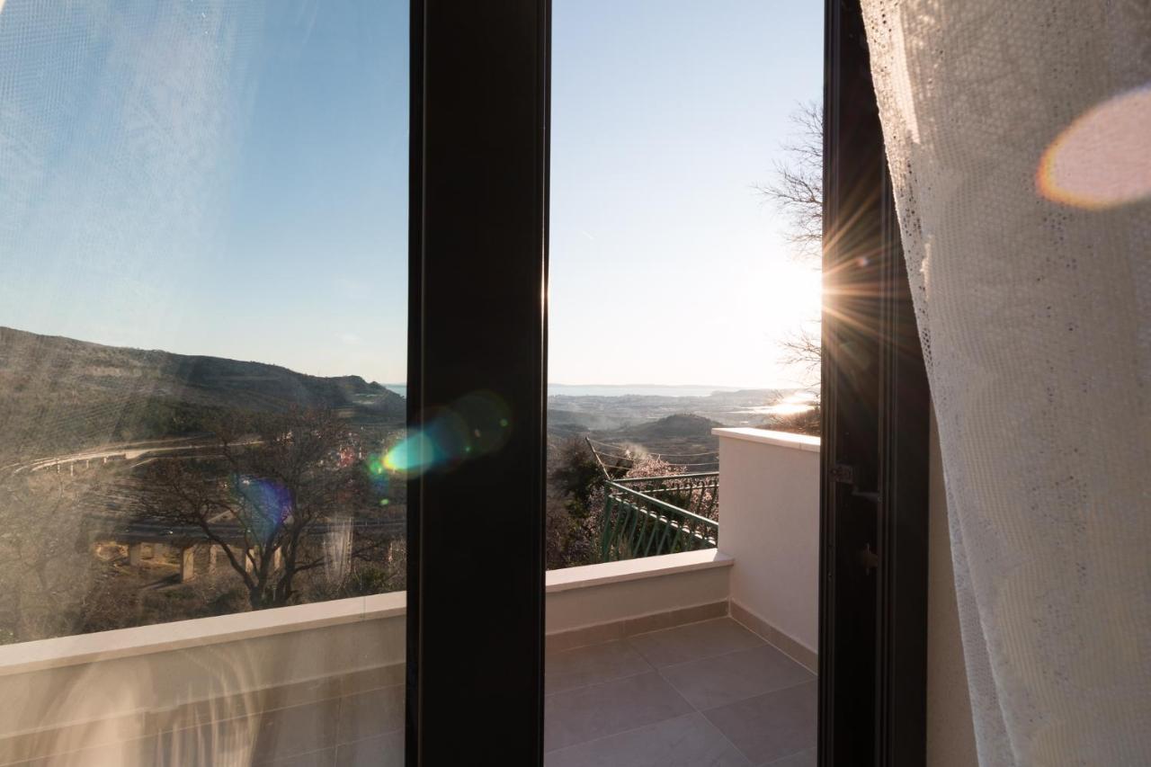 Villa O'Zrna Klis ภายนอก รูปภาพ