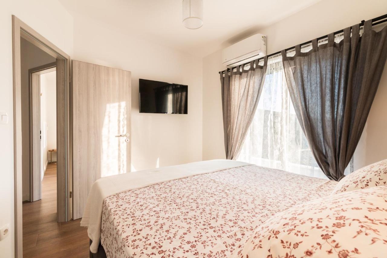 Villa O'Zrna Klis ภายนอก รูปภาพ