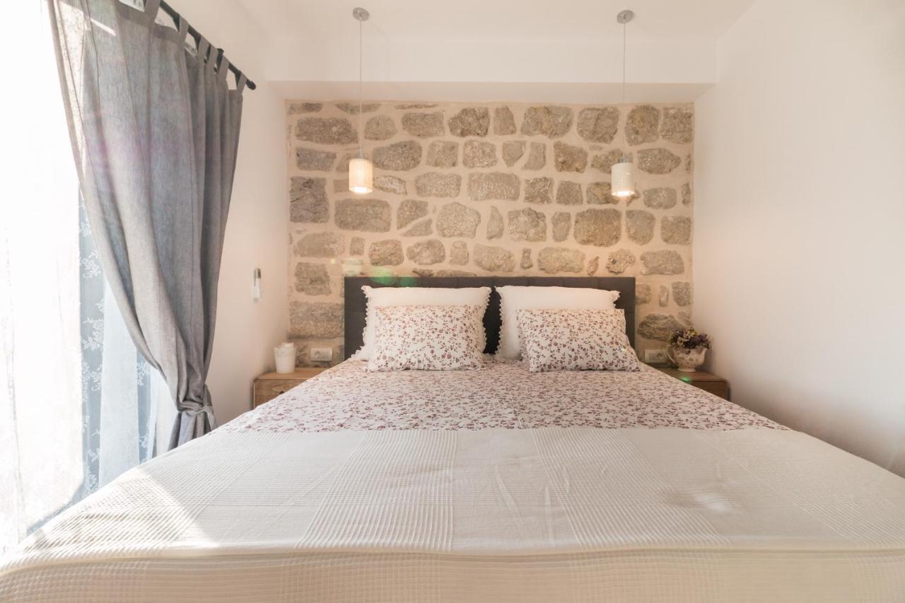 Villa O'Zrna Klis ภายนอก รูปภาพ